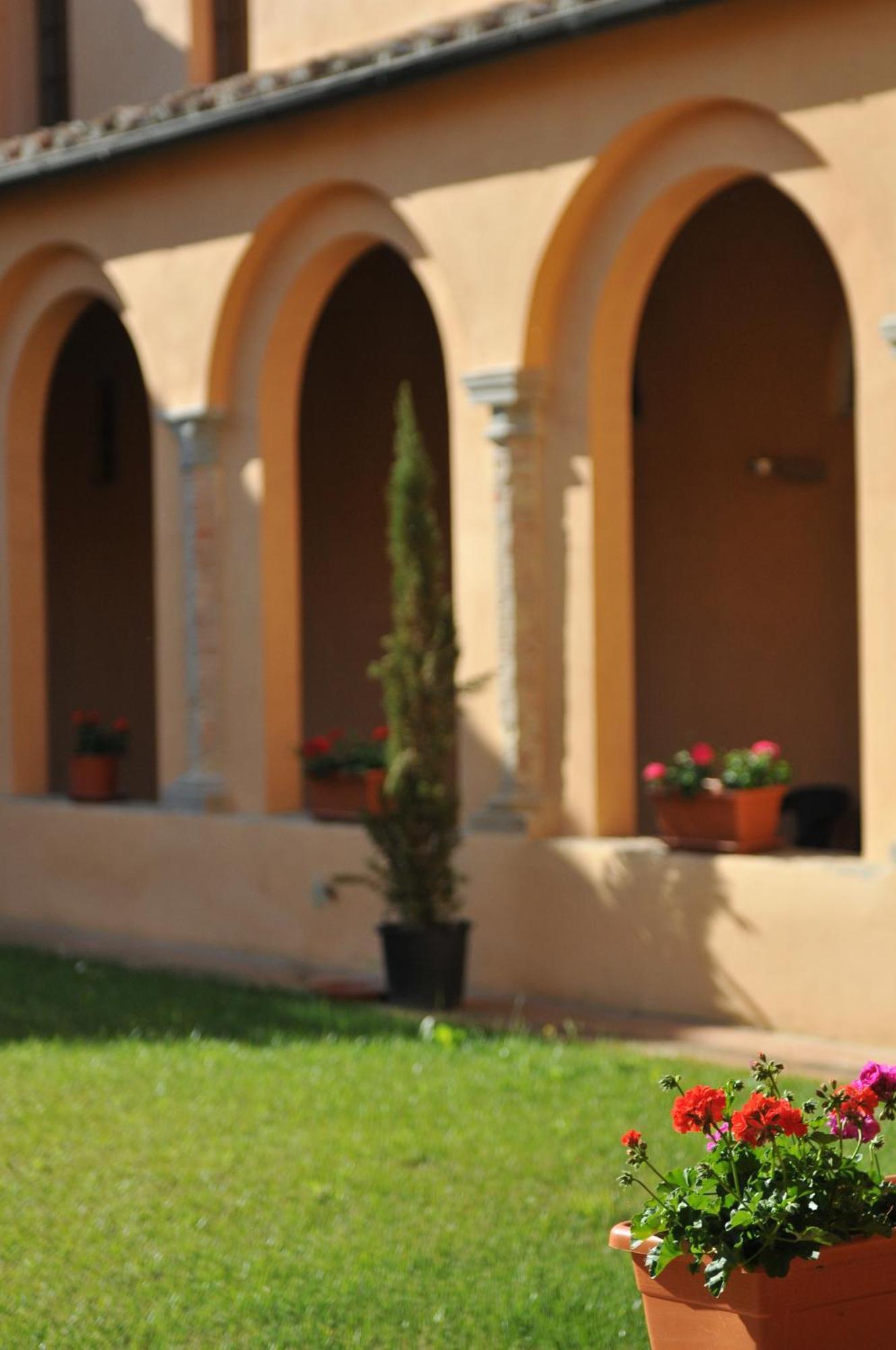 Chiostro Delle Monache Hostel Volterra Dış mekan fotoğraf