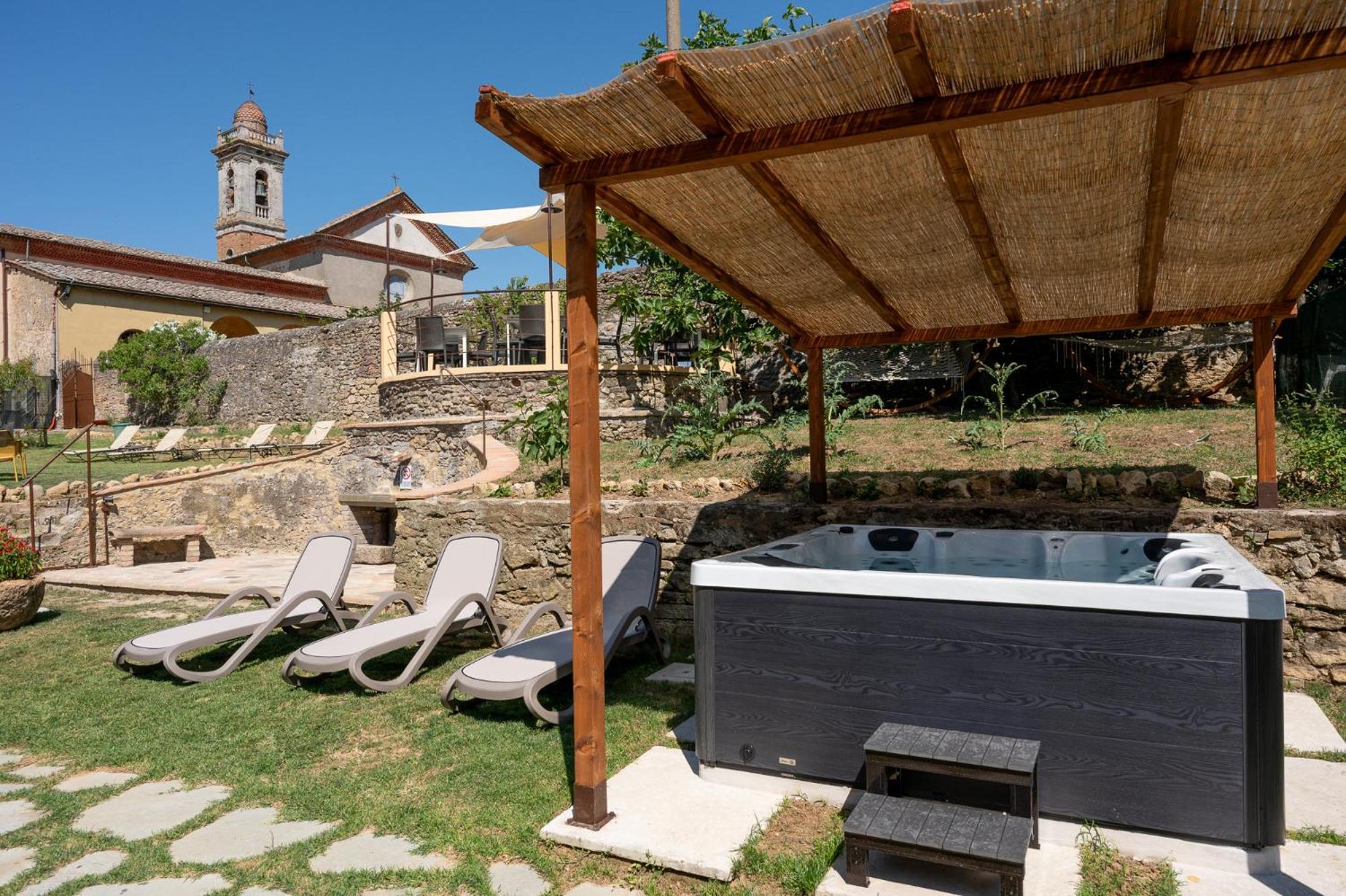 Chiostro Delle Monache Hostel Volterra Dış mekan fotoğraf